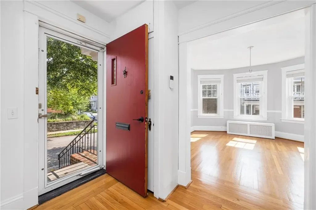 29 Savoy Street Providence RI 02906