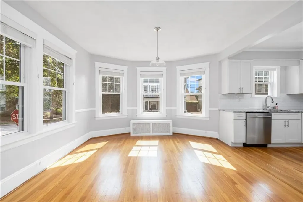 29 Savoy Street Providence RI 02906