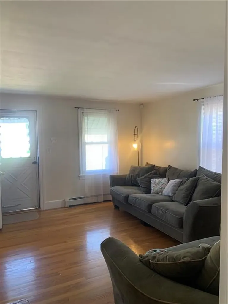 121 Blackburn Street Pawtucket RI 02861