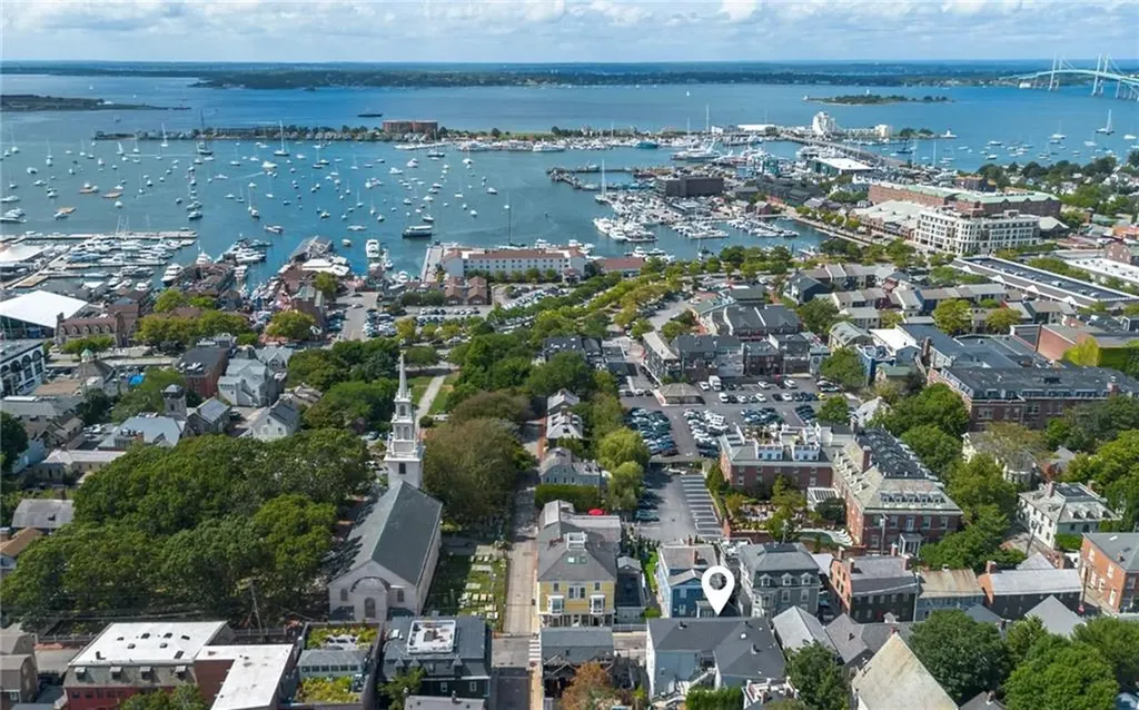 130 132 Spring Street Newport RI 02840