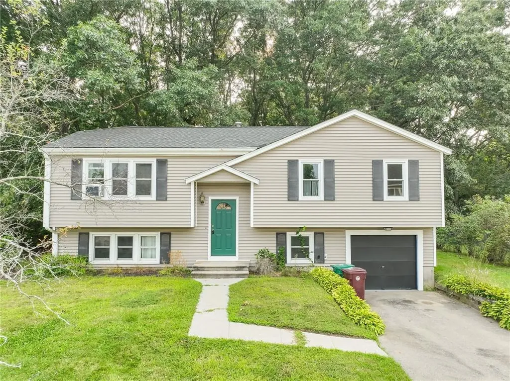 362 Beacon Avenue Woonsocket RI 02895