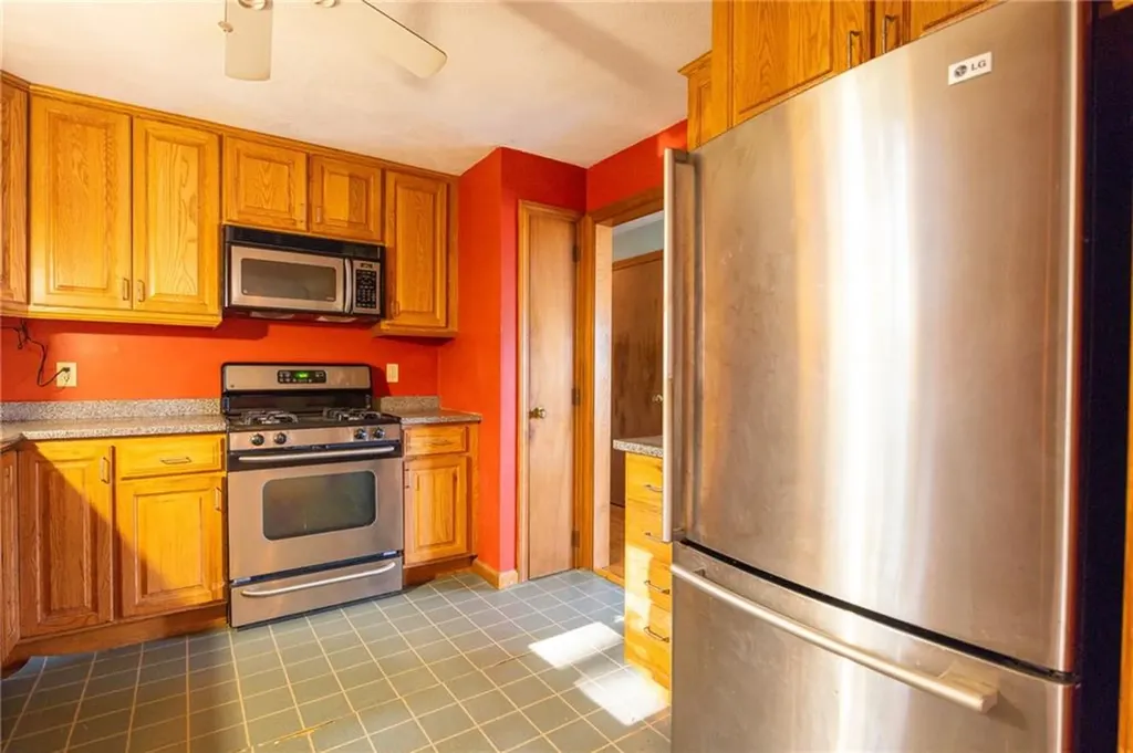 362 Beacon Avenue Woonsocket RI 02895