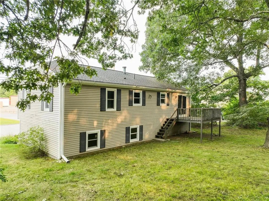 362 Beacon Avenue Woonsocket RI 02895