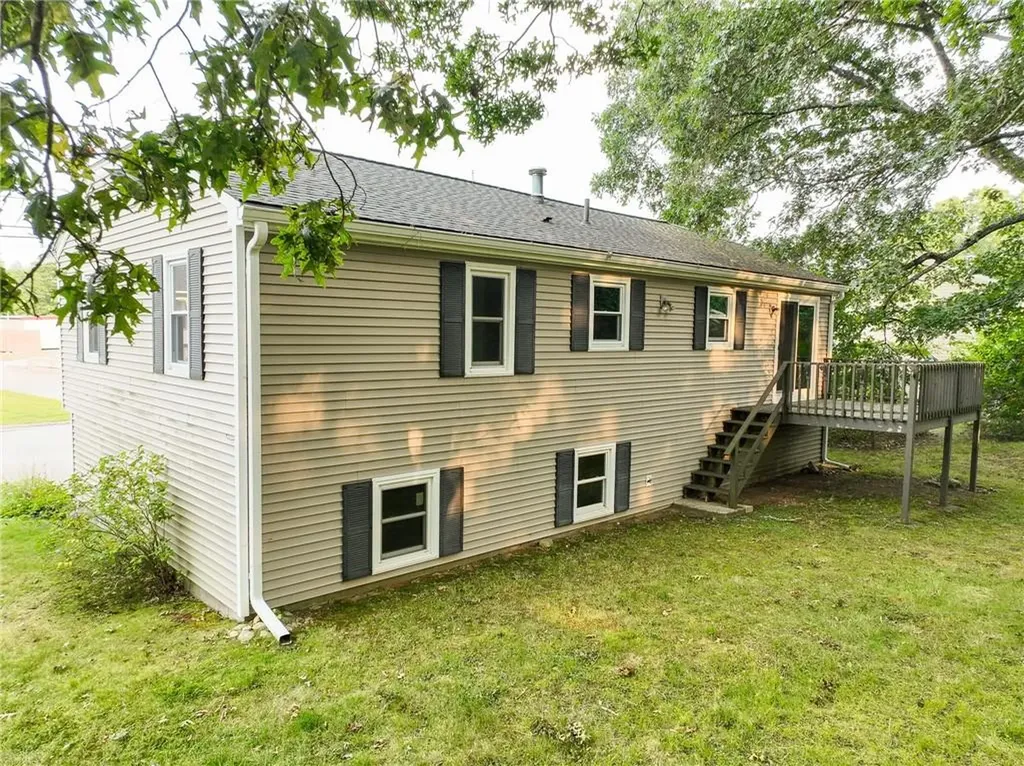 362 Beacon Avenue Woonsocket RI 02895