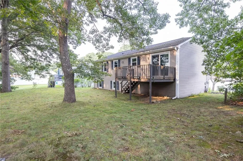 362 Beacon Avenue Woonsocket RI 02895