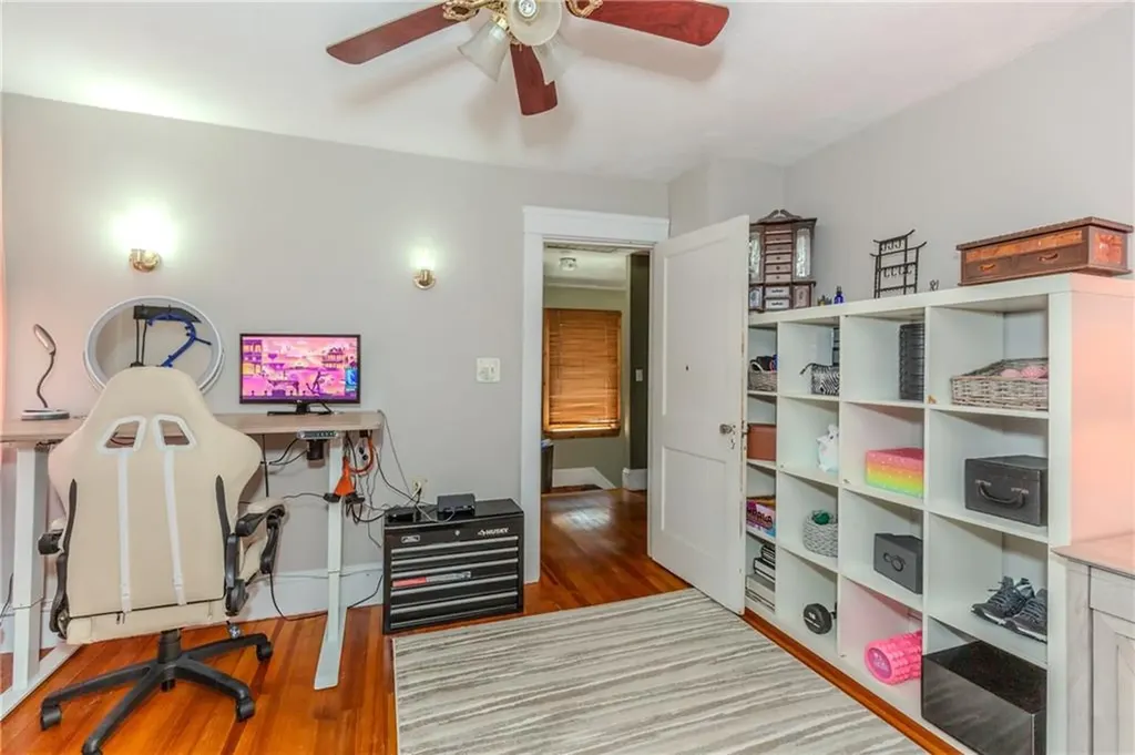 1598 West Shore Road Warwick RI 02889