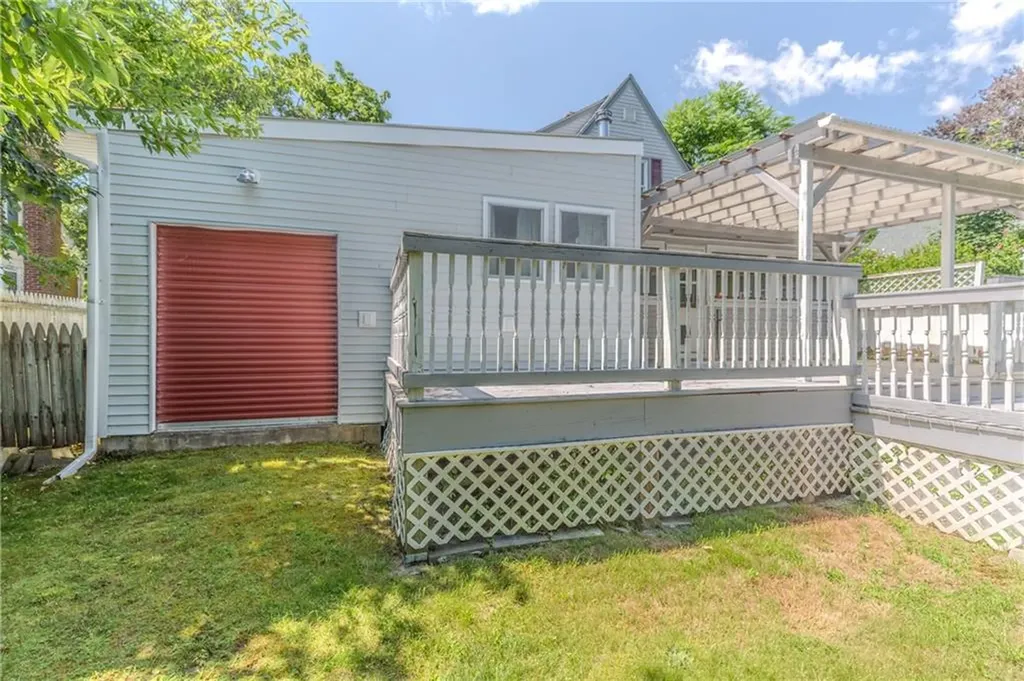1598 West Shore Road Warwick RI 02889