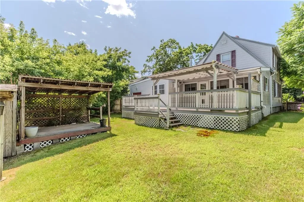 1598 West Shore Road Warwick RI 02889
