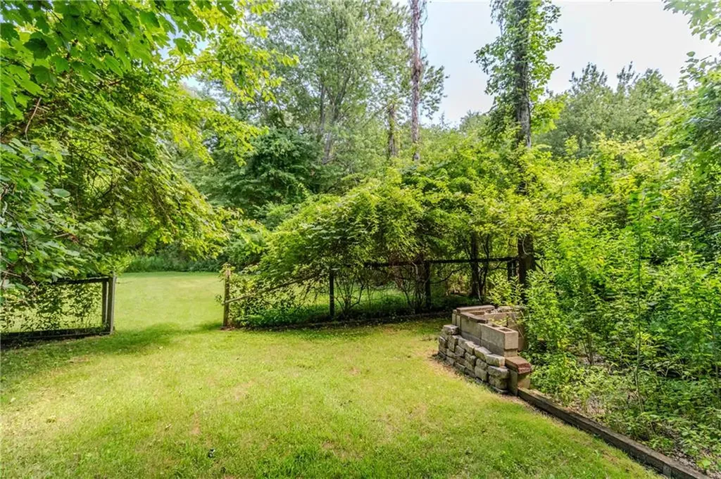 1598 West Shore Road Warwick RI 02889