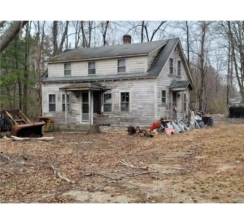 1277 Snake Hill Road Glocester RI 02857