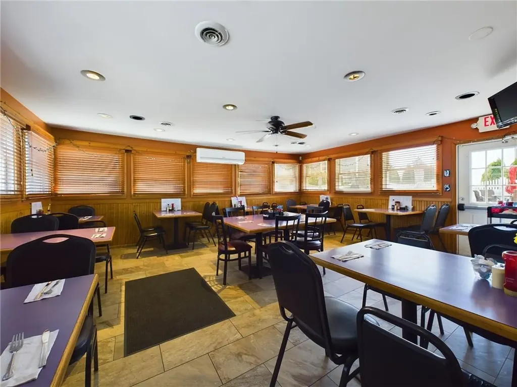 501 Park Avenue Portsmouth RI 02871