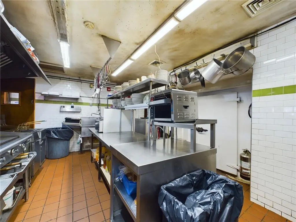 501 Park Avenue Portsmouth RI 02871