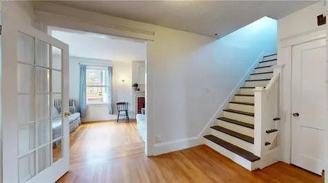 111 Rutherglen Avenue Providence RI 02907