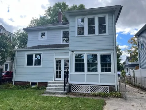 111 Rutherglen Avenue Providence RI 02907