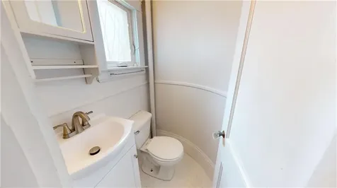 111 Rutherglen Avenue Providence RI 02907