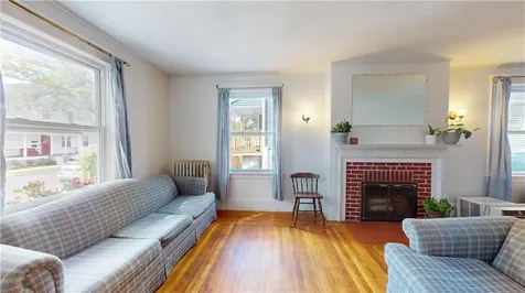 111 Rutherglen Avenue Providence RI 02907