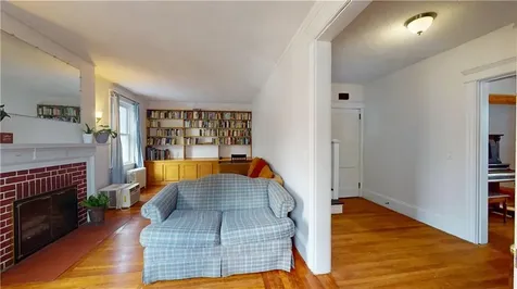 111 Rutherglen Avenue Providence RI 02907