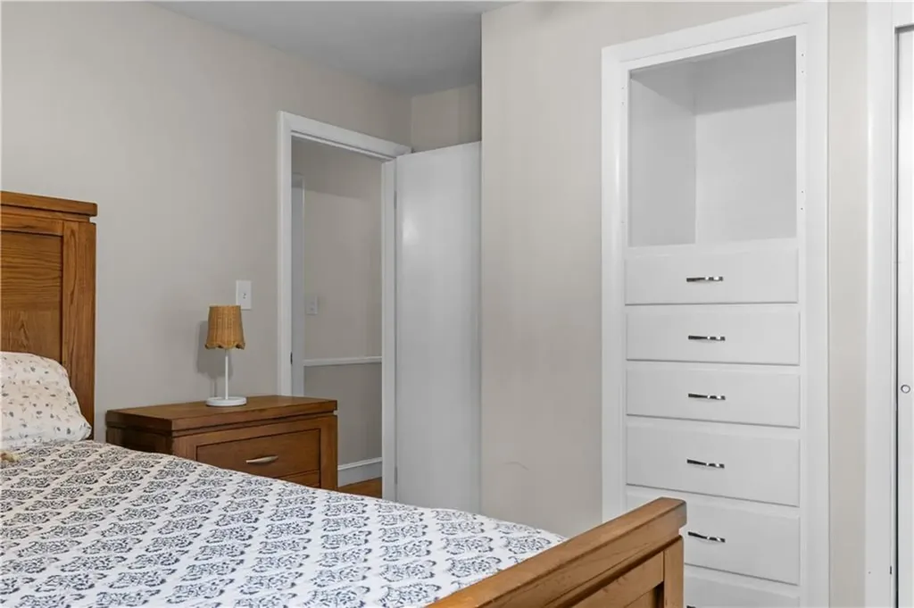 119 Sherwood Drive Portsmouth RI 02871