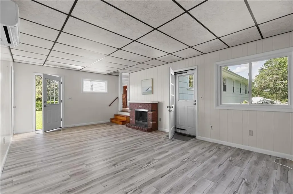 119 Sherwood Drive Portsmouth RI 02871