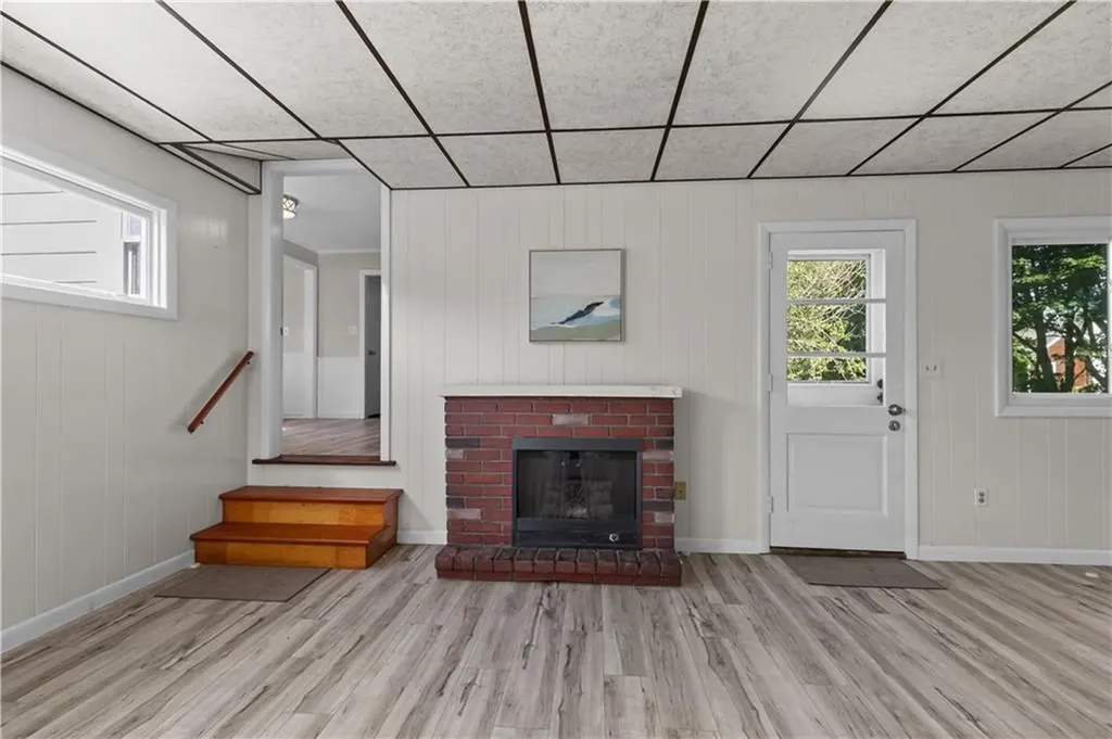 119 Sherwood Drive Portsmouth RI 02871