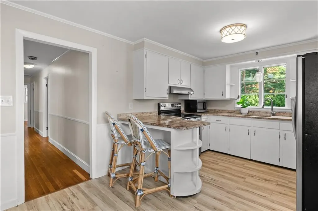 119 Sherwood Drive Portsmouth RI 02871