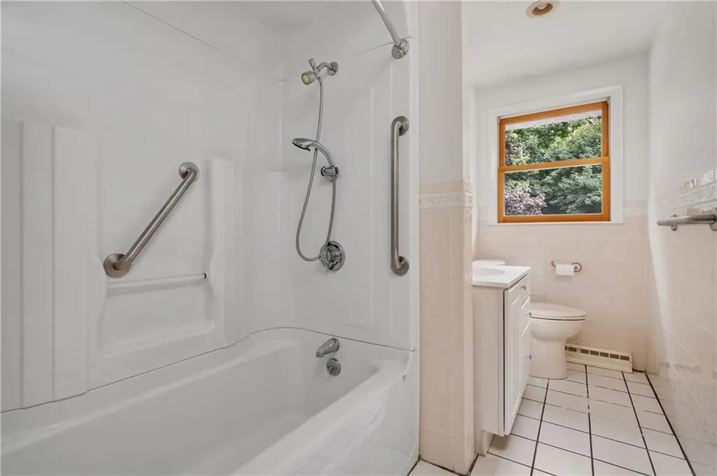 44 Forestdale Drive Cumberland RI 02864