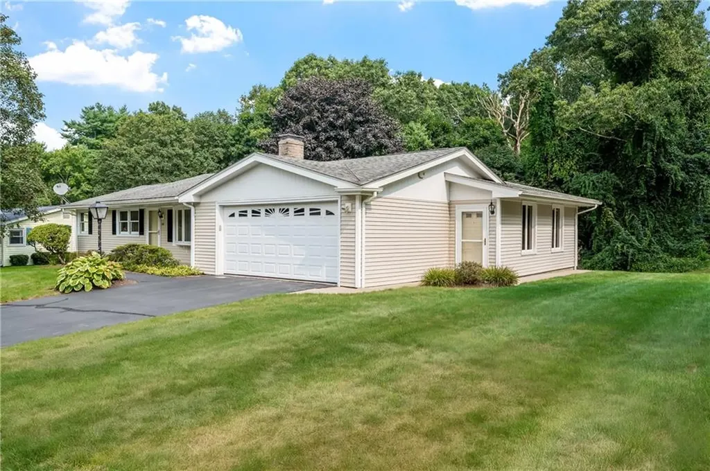 44 Forestdale Drive Cumberland RI 02864