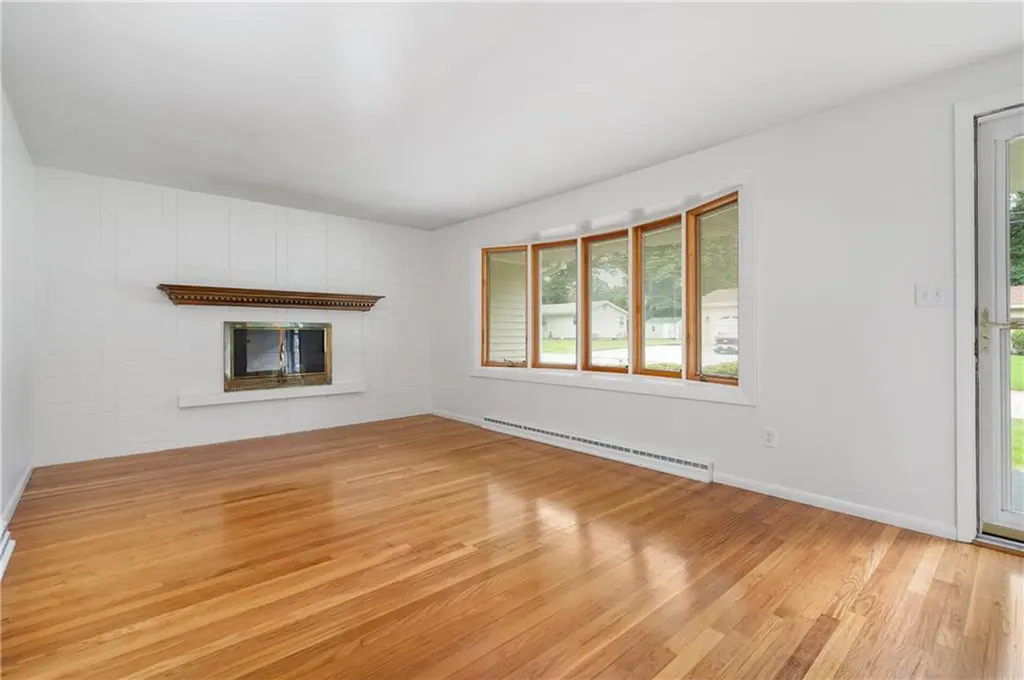 44 Forestdale Drive Cumberland RI 02864