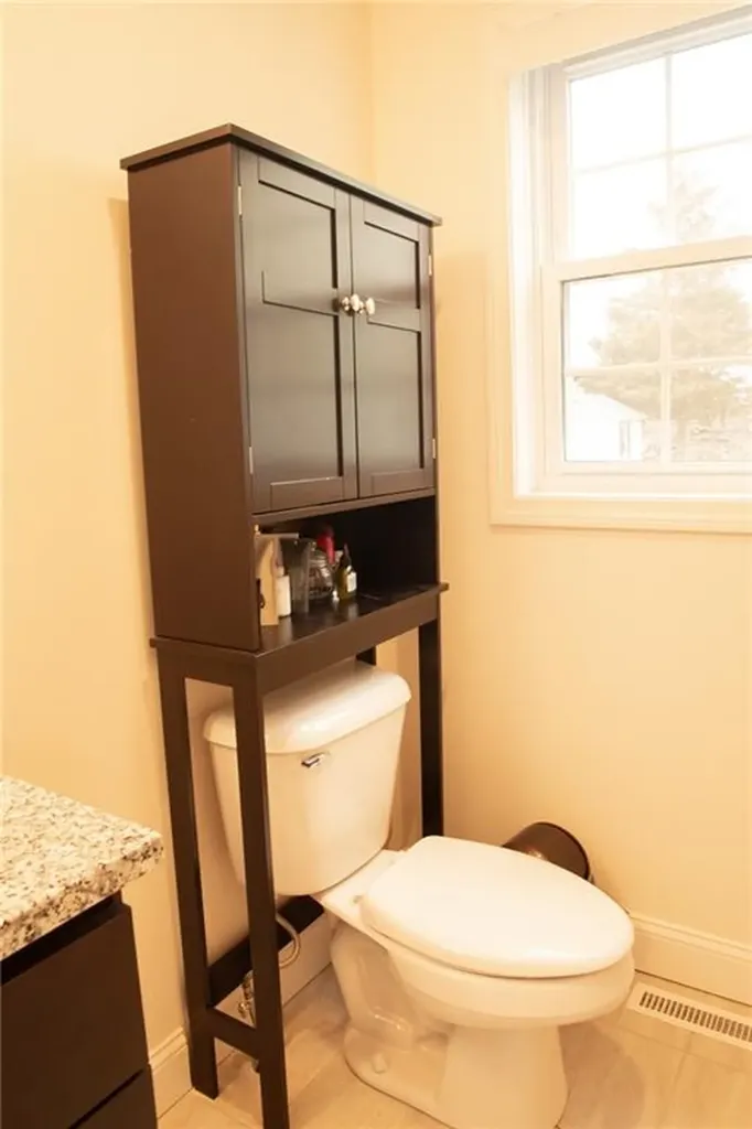 32 Springdale Avenue North Providence RI 02904