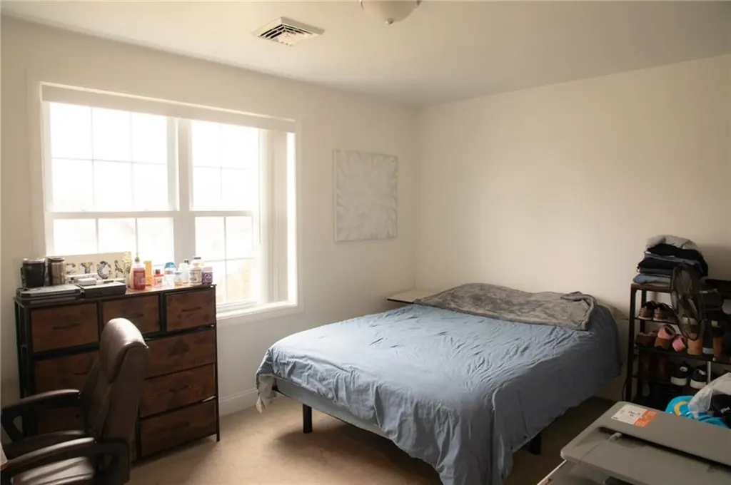 32 Springdale Avenue North Providence RI 02904