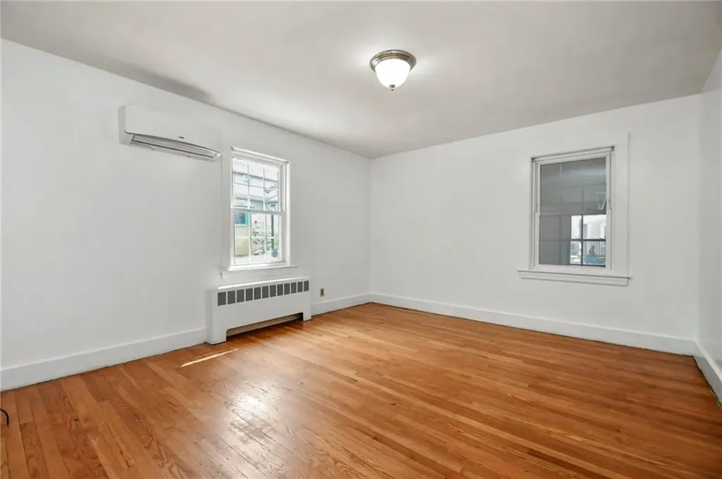 176 Talcott Street Woonsocket RI 02895