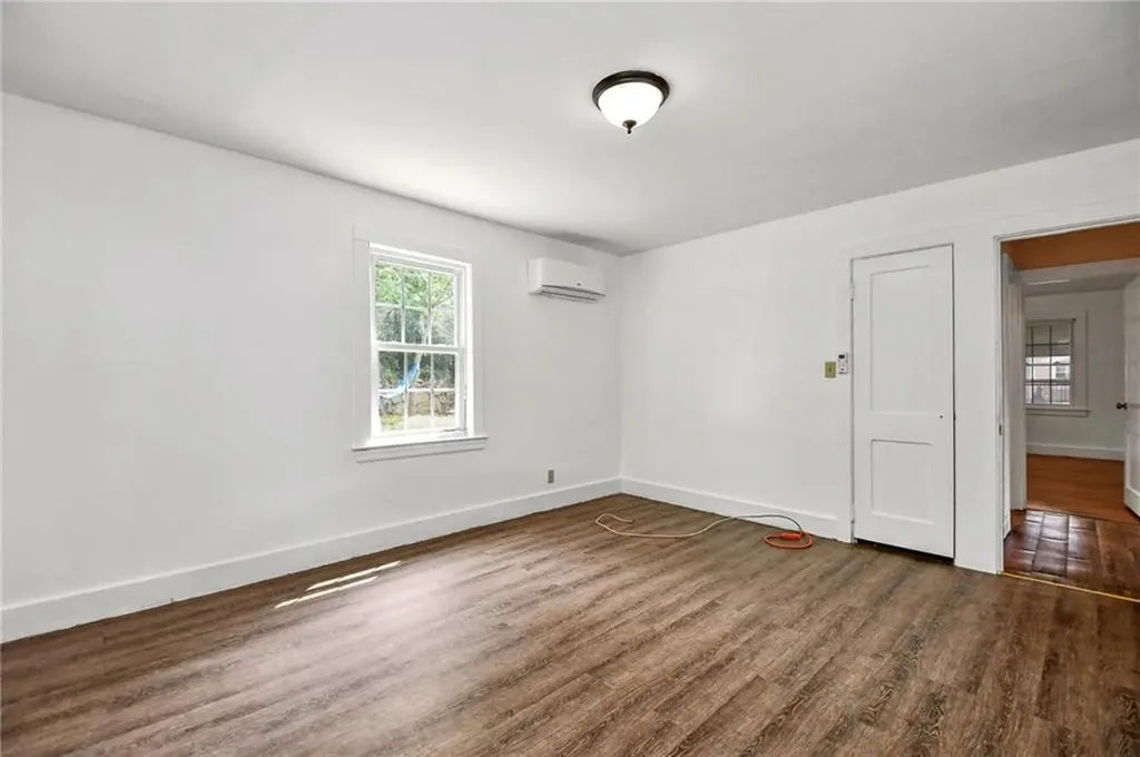 176 Talcott Street Woonsocket RI 02895