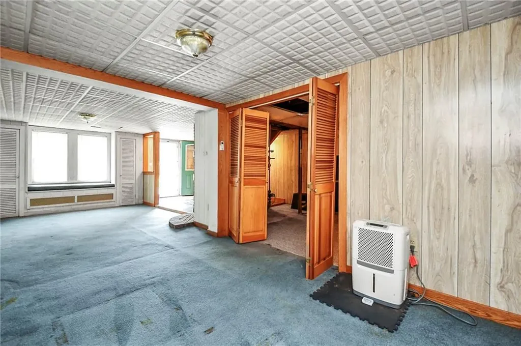 176 Talcott Street Woonsocket RI 02895