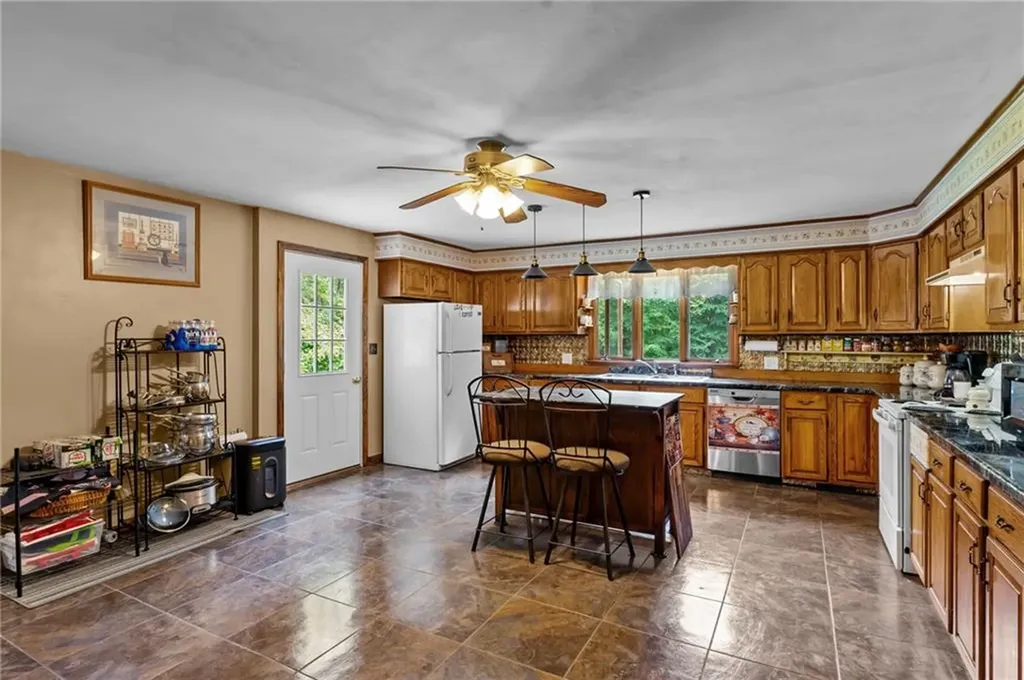 104 Burlingame Road Smithfield RI 02917