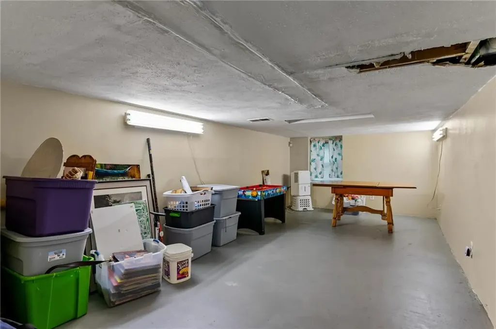 104 Burlingame Road Smithfield RI 02917