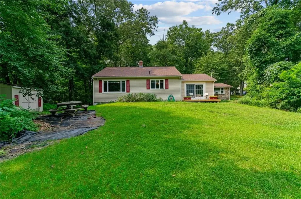 104 Burlingame Road Smithfield RI 02917