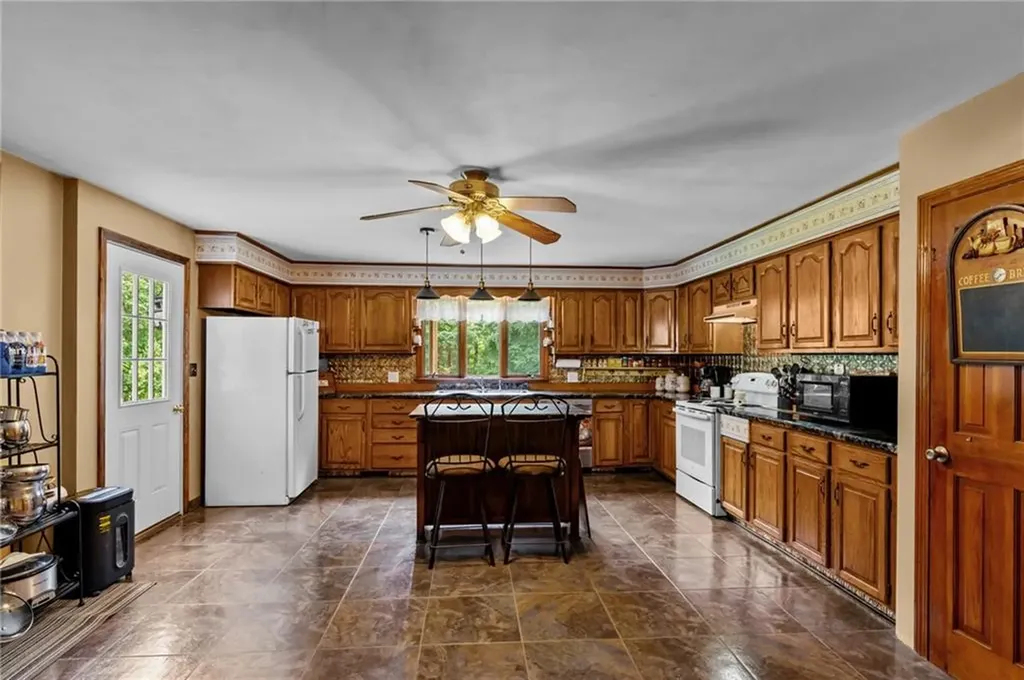 104 Burlingame Road Smithfield RI 02917