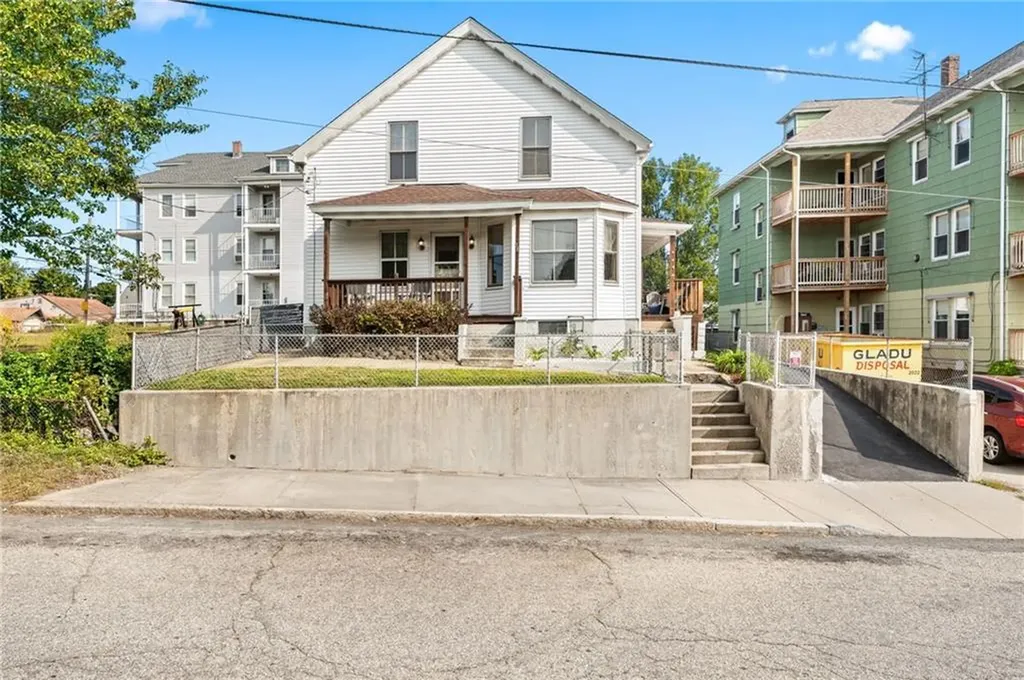 38 Emerson Street Woonsocket RI 02895