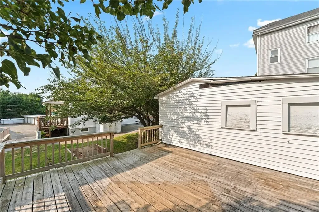 38 Emerson Street Woonsocket RI 02895