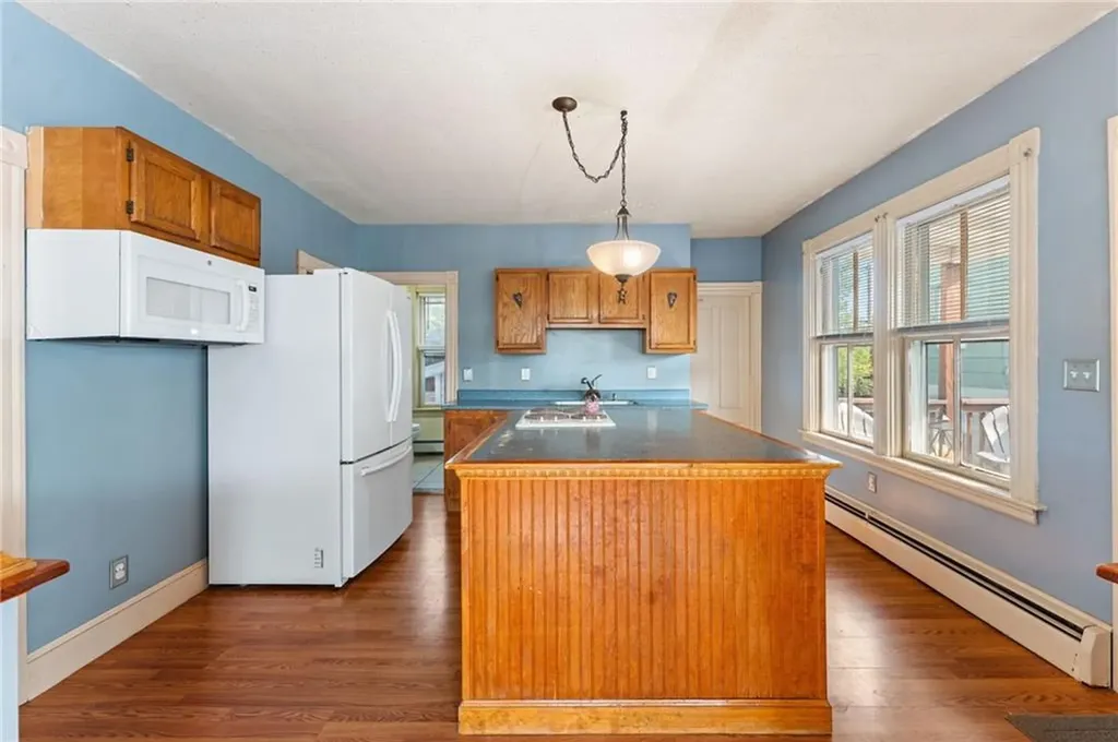 38 Emerson Street Woonsocket RI 02895