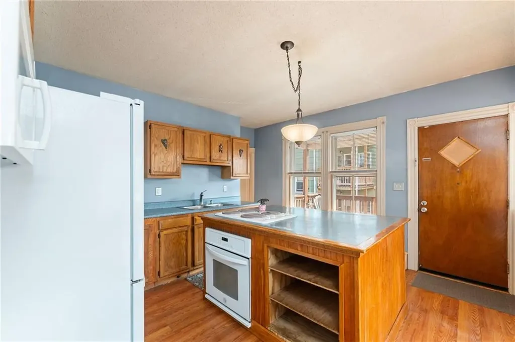 38 Emerson Street Woonsocket RI 02895
