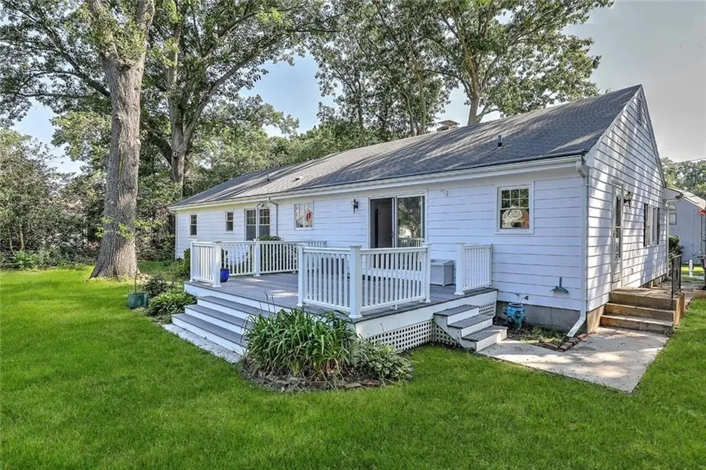 66 Amherst Street Cumberland RI 02864