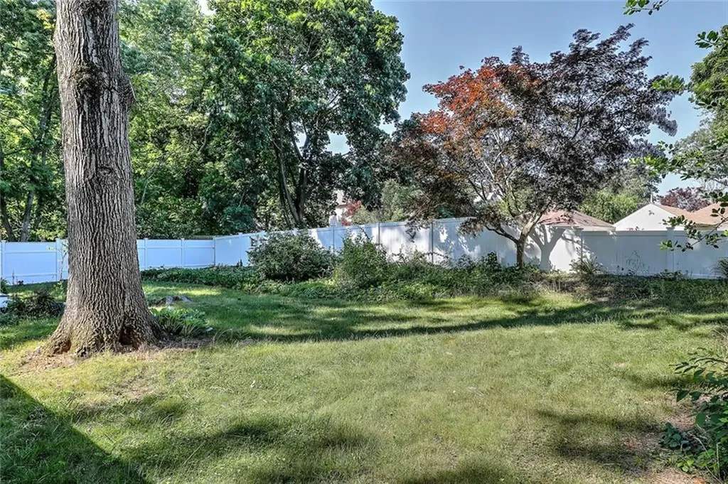 66 Amherst Street Cumberland RI 02864