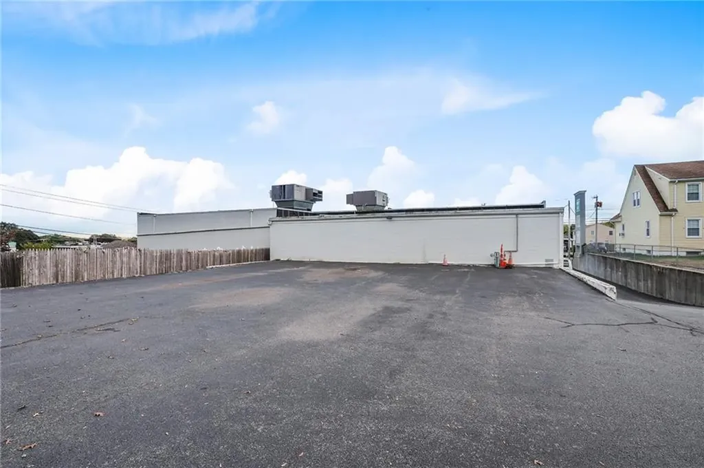 1305 Mineral Spring Avenue North Providence RI 02904