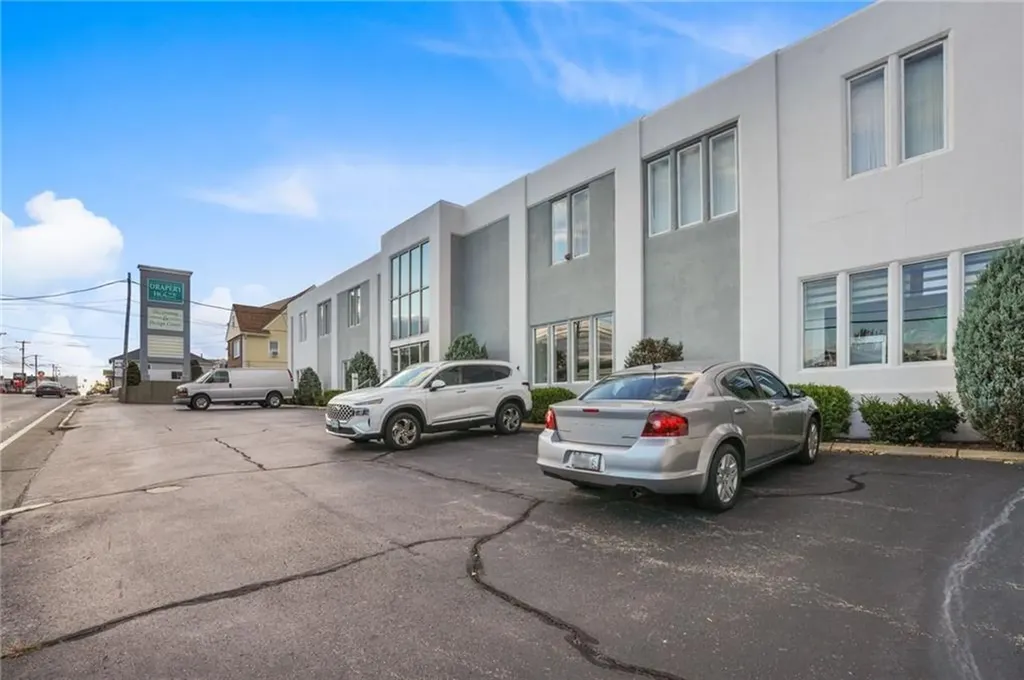 1305 Mineral Spring Avenue North Providence RI 02904