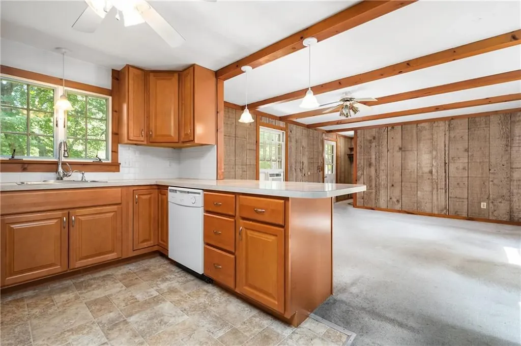 7 Walcott Lane Cumberland RI 02864