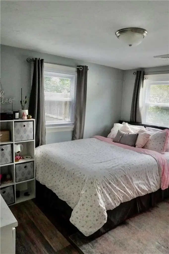 30 Pensacola Street Warwick RI 02888