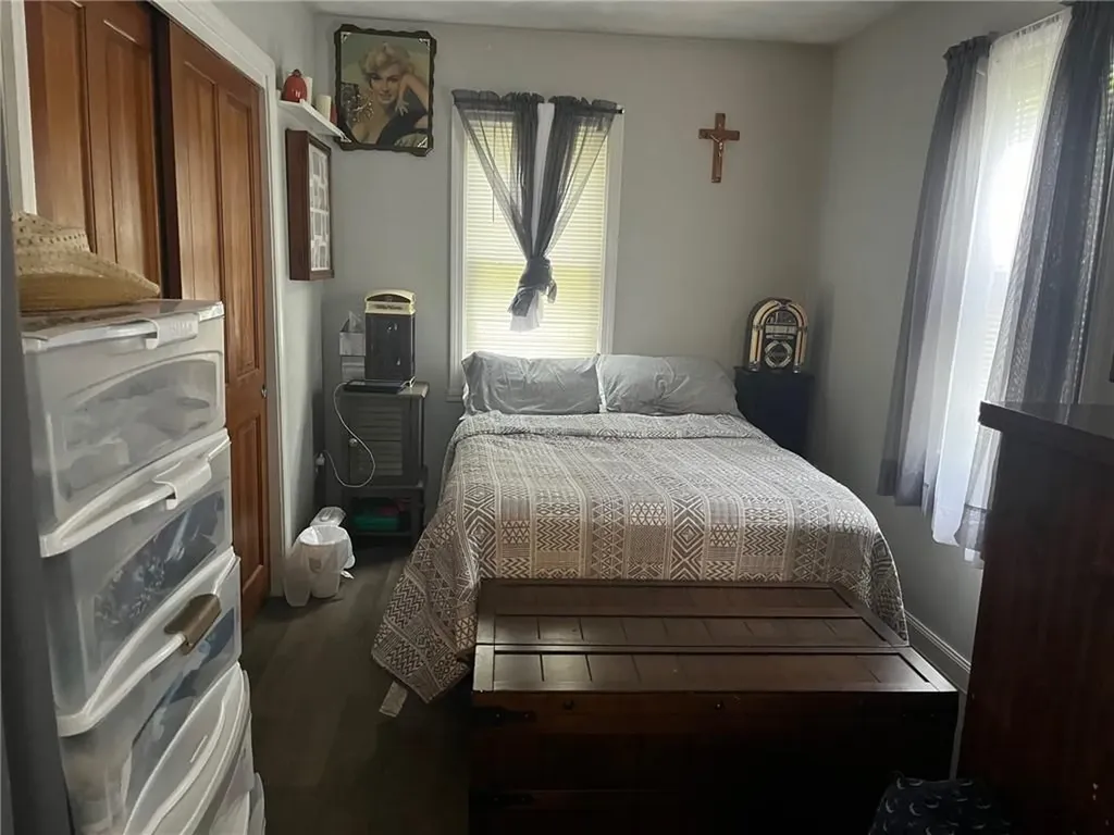 163 Morse Avenue Warwick RI 02886