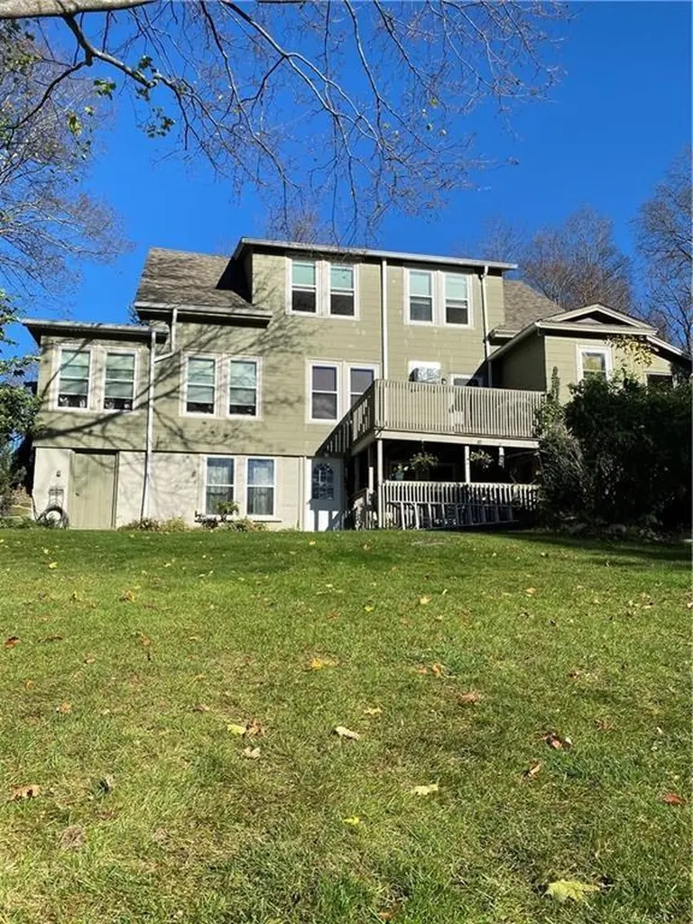 54 Sulyma Street Cumberland RI 02864