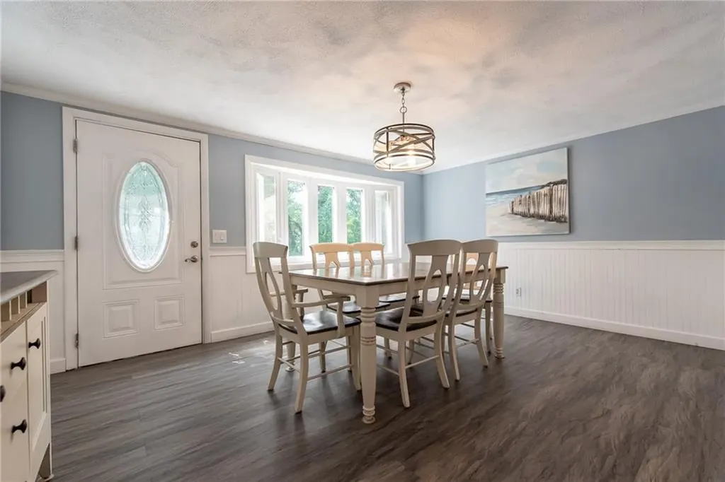 158 Almy Street Warwick RI 02886